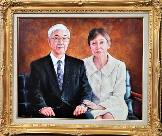 弘前大学医学部教授ご夫妻退任記念肖像画